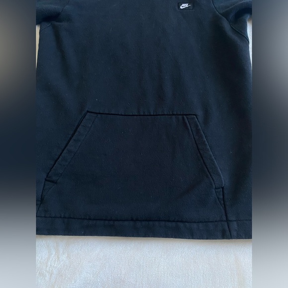 Nike Hoodie - Picture 6 of 11